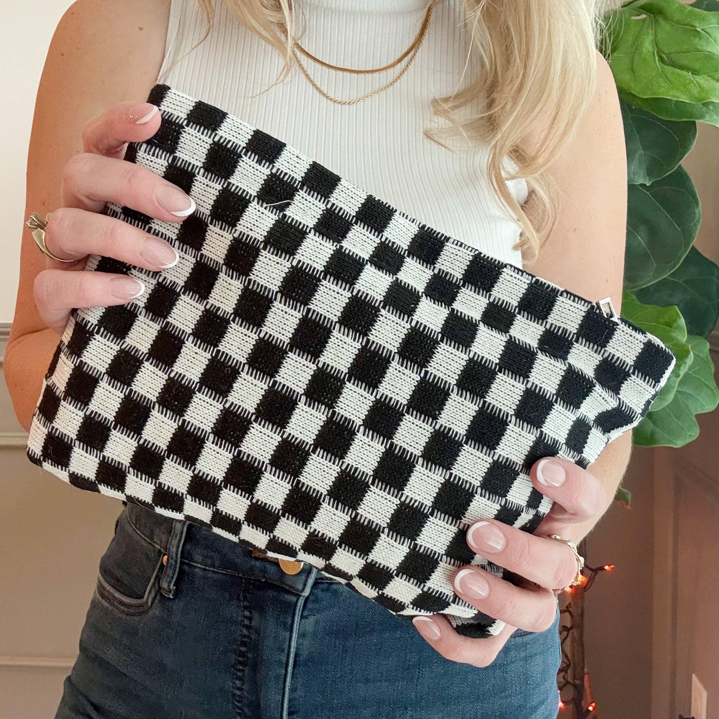 Medium Checkered Knit "Catch-All" Pouch in 5 Colors: Pink Check