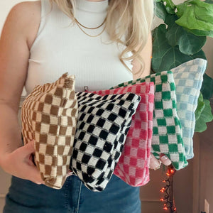 Medium Checkered Knit "Catch-All" Pouch in 5 Colors: Green Check