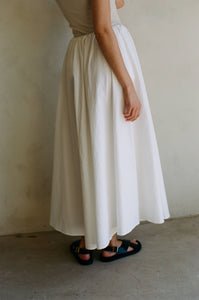 AR1179 | Woven 100% Cotton Midi Skirt: Off White / S:M:L