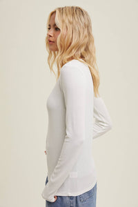 ROUND NECK FITTED RIBBED KNIT TOP / WL24-9450: IVORY / S:M:L