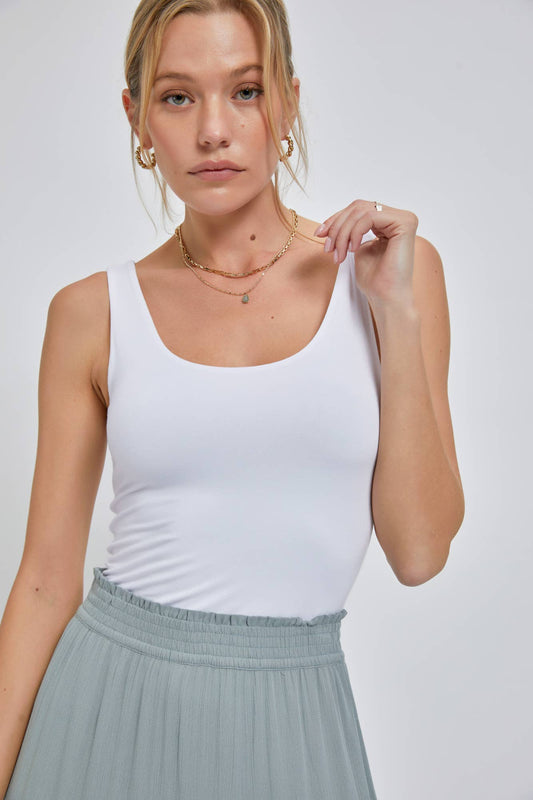 BASIC SCOOP NECK TANK: Off-White | S:M:L