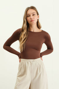 ROUND NECK LONG SLEEVE FITTED KNIT TOP: GREY