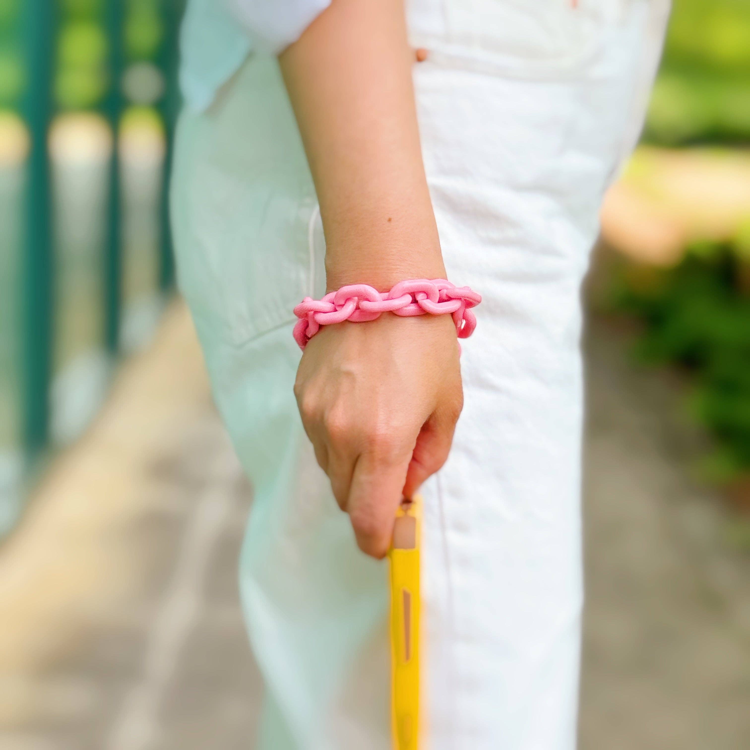 Link Multi Function Phone Wrist Lanyard: Pink