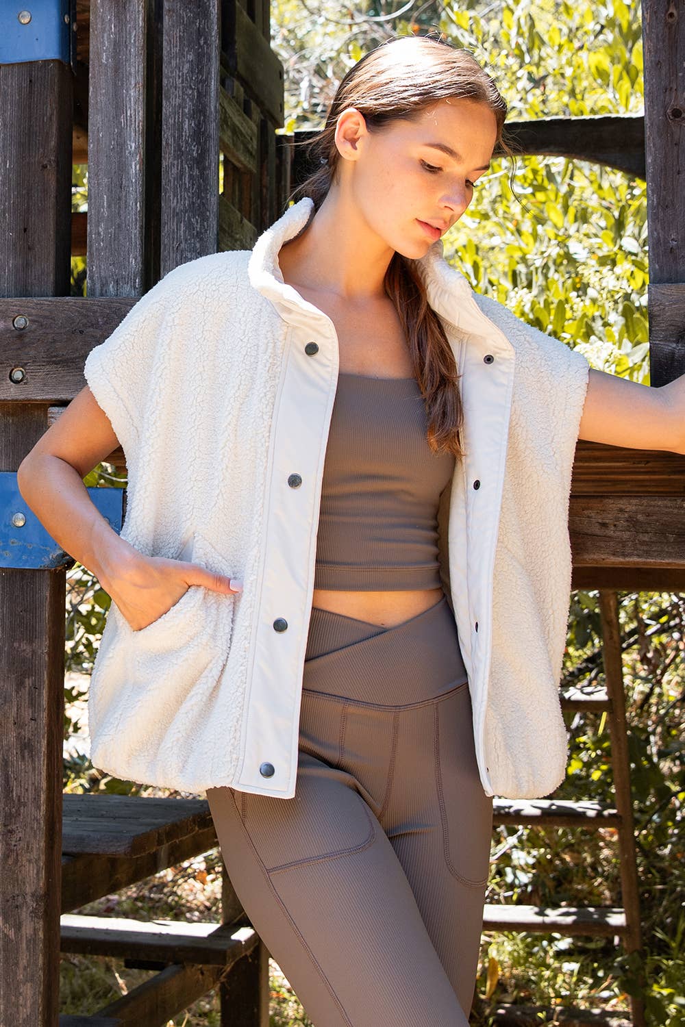 Melody - OVERSIZED MICRO SHERPA VEST