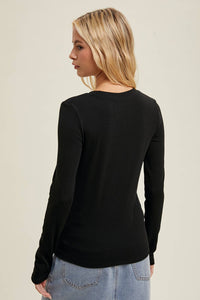 ROUND NECK FITTED RIBBED KNIT TOP / WL24-9450: SHELL / S:M:L